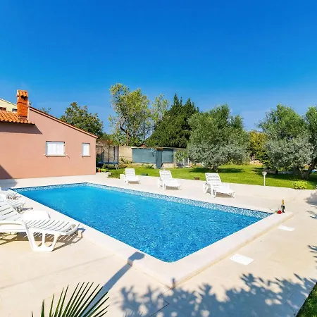 Jere-1 By Interhome Apartament Pula
